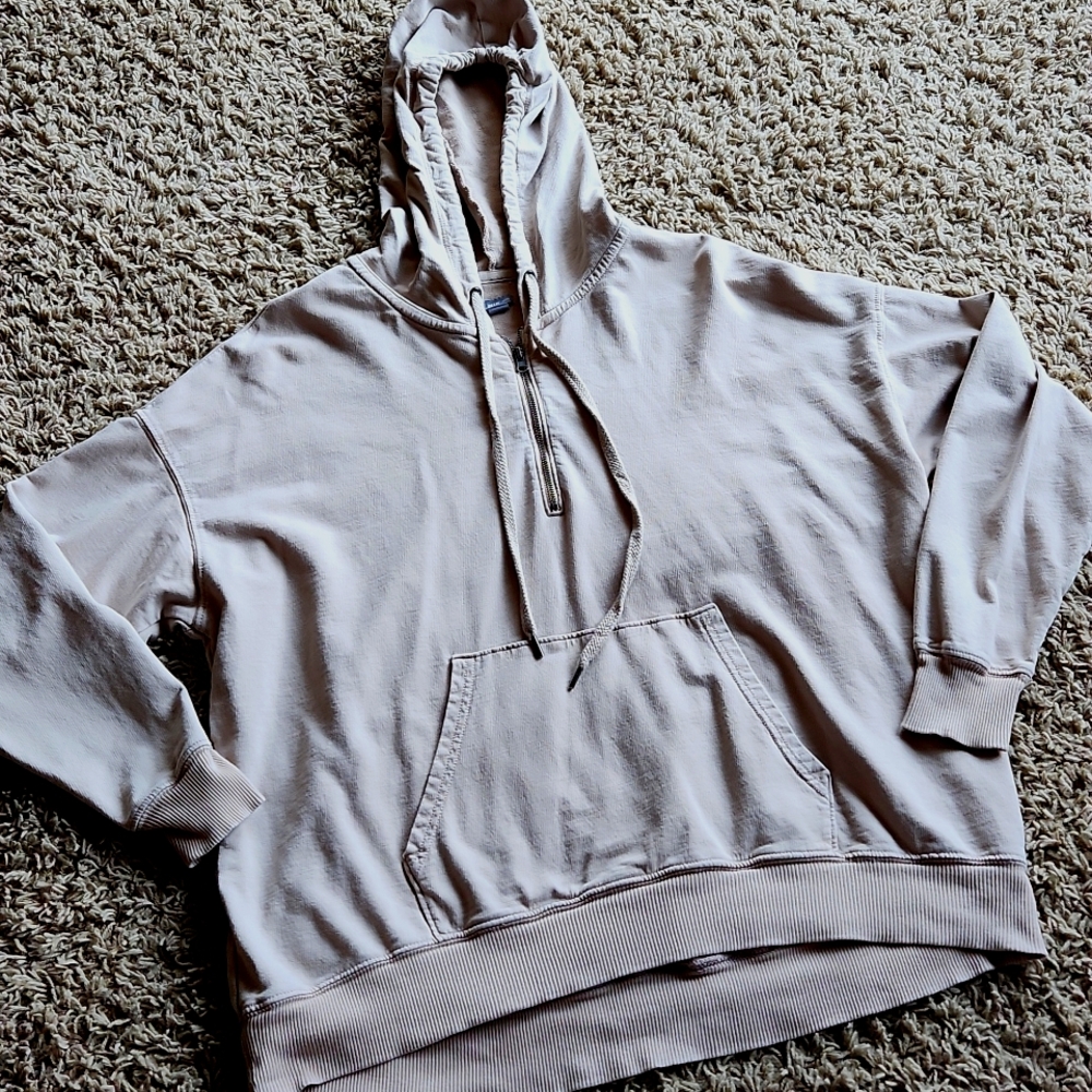 Aerie sand color lightweight 3/4 zipper hoodie women's xs oversized fit